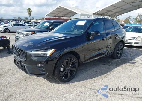 2024 Volvo Xc60 Recharge Plug-In Hybrid T8 Ultimate Black Edition z USA, uszkodzony, nr VIN YV4H60DJ3R1865540